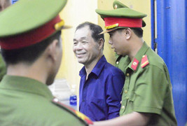 Đang thụ án, Trầm Bê tiếp tục bị khởi tố, bắt giam trong vụ án ‘siêu lừa’ Dương Thanh Cường