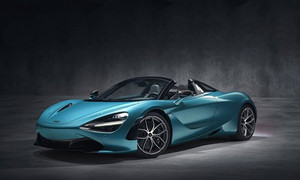 Siêu xe McLaren 720S Spider màu xanh lạ mắt, giá 350.000 USD