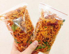 Đi du lịch mang ớt, bò khô giấu trong vali bị phạt 700 triệu đồng