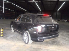 SUV siêu sang Rolls-Royce Cullinan xuất hiện tại Việt Nam
