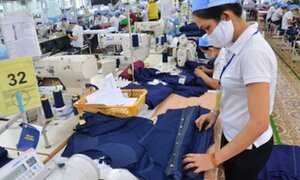 Nửa đầu tháng 1, Việt Nam nhập siêu một tỷ USD