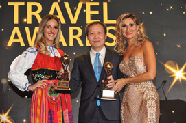Vietnam Airlines đón nhận 2 giải thưởng uy tín tại World Travel Awards 2018
