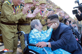 Nhà lãnh đạo Kim Jong-un gặp gỡ và tri ân các cựu chiến binh Triều Tiên