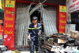 Hiện trường ngôi nhà cháy khiến 4 người chết giữa Sài Gòn