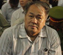 Xét xử đại án 9.000 tỷ đồng: Phạm Công Danh bỗng nhiên được 'chất vấn'