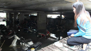 Hơn 1.000 xe máy ngâm nước ở Sài Gòn: Chủ giữ xe quyết không bồi thường