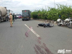 Xe buýt tông xe máy ở Sài Gòn, 2 phụ nữ thương vong