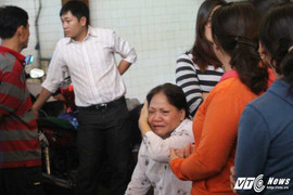 Cháy nhà 6 người chết ở TP.HCM: Thi thể người cha dang tay ôm chặt vợ và 3 con