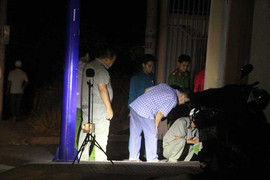 Cô gái trẻ bị đâm gục trên phố Sài Gòn