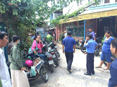 Bố mẹ chết bất thường, con gái nguy kịch trong căn nhà ở Sài Gòn