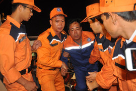 Chìm tàu Hải Thành, 9 người mất tích: 2 thuyền viên sống sót trở về