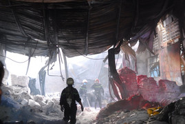 Cháy nổ cực lớn xưởng sơn hàng nghìn m2 ở TP.HCM