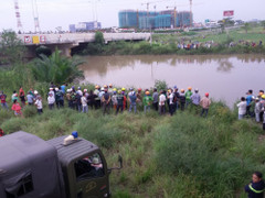 TP.HCM: Rủ nhau tắm sông, một thiếu niên đuối nước thương tâm