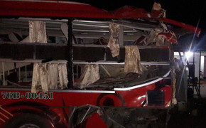 3 xe khách tông nhau ở Bình Thuận: Số người thương vong tiếp tục tăng