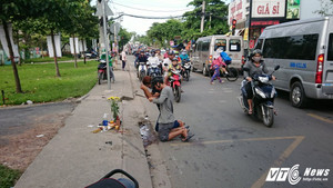 Xe 'điên' đâm liên hoàn khiến 12 người thương vong: ‘Nhiều người bị thương nằm la liệt ở hiện trường’