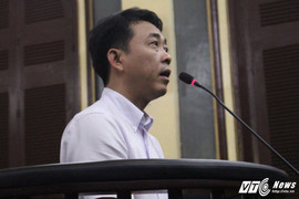 Nguyên TGĐ VN Pharma ngất xỉu sau khi bị bắt giam tại tòa