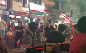 Chủ tịch phường xin lỗi khách Tây bị đánh ở phố đi bộ Bùi Viện