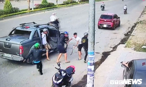 Nhóm giang hồ dùng vật giống súng, rựa truy sát nhau ở Đồng Nai