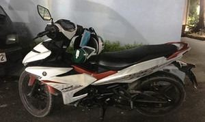 Hàng chục cảnh sát cùng chó nghiệp vụ truy bắt kẻ cướp xe ôm