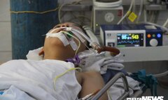 Ảnh: Bệnh viện quá tải, bác sĩ cật lực ngày đêm điều trị bệnh nhân tay chân miệng
