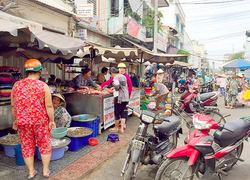 TP.HCM chi gần 14 tỷ đồng di dời hộ kinh doanh ở chợ Cô Giang
