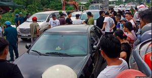 Tạm đình chỉ công tác 2 trung tá công an liên quan giang hồ vây xe công an ở Đồng Nai