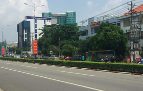 Công an phong toả hiện trường vụ nổ ở Cục thuế Bình Dương