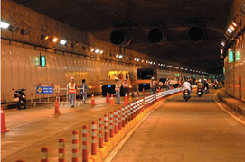 Vì sao TP.HCM cấm xe đi qua hầm sông Sài Gòn trong 2 ngày?