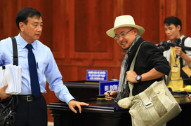 Bà Lê Hoàng Diệp Thảo yêu cầu tòa xử công khai vụ án ly hôn Đặng Lê Nguyên Vũ