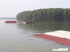 Trục vớt tàu chở container chìm trên sông Lòng Tàu, nhiều thợ lặn mất tích