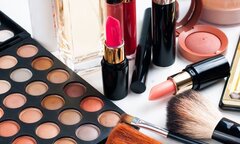 Sử dụng mỹ phẩm khi mang thai: Nên hay không?
