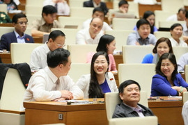 Bốn bộ trưởng nào sẽ trả lời chất vấn Quốc hội trong 3 ngày?