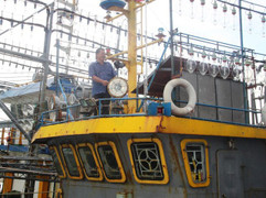 Tàu vỏ thép 67 'đắp chiếu': Phải xử lý hình sự hành động 'phản bội' đất nước, ngư dân