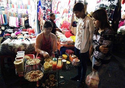 Thực hư 2 tô miến ở Chợ Đêm Đà Lạt có giá 700.000 đồng