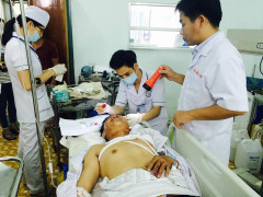 Vụ tai nạn tại Kon Tum: Thêm 13 người nghi phơi nhiễm HIV được điều trị dự phòng ARV