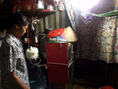 Nhà phố cổ 'tọa' trên...nóc toa-lét