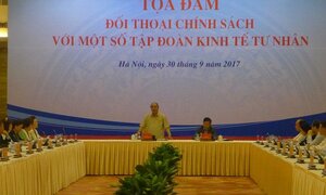 Thủ tướng lắng nghe góp ý của 14 tập đoàn tư nhân