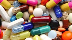 Nhiều trẻ em Việt đang uống kháng sinh không cần thiết
