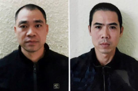 Nhóm côn đồ ném mắm tôm vào shop quần áo đòi nợ, gây thiệt hại 300 triệu đồng