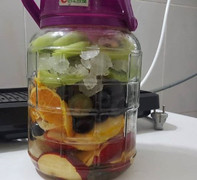 Rộ mốt làm rượu ngâm hoa quả ngày Tết: Nguy hiểm khôn lường