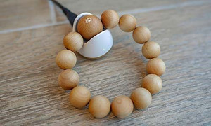 Tràng hạt thông minh giúp theo dõi số lần niệm