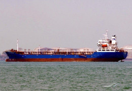 Đường dây buôn lậu xăng dầu 2.000 tỷ đồng được bảo kê