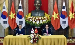 Tổng thống Hàn Quốc ấn tượng với kinh tế Việt Nam