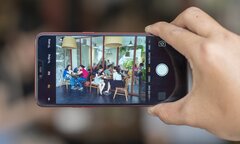 Oppo F7 sở hữu trí tuệ nhân tạo toàn diện từ selfie đẹp chân thực đến trải nghiệm thông minh
