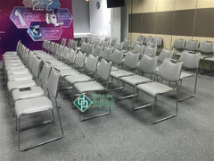 Dịch vụ thanh lý bàn ghế văn phòng nở rộ: Xu thế tất yếu