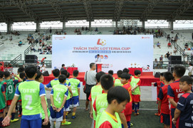 Bóng đá thiếu nhi sôi động cùng 'Thách thức Lotteria Cup'