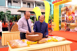 Hạt gạo sạch Minh Trung: Sưởi ấm căn bếp Việt