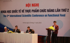 Gắn phát triển ngành thực phẩm chức năng với ngành y tế chăm sóc sức khỏe người dân