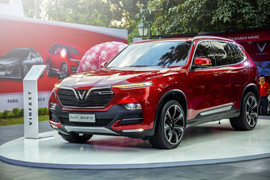 'Bộ tứ' xe Vinfast ra mắt thị trường phía Nam