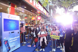 Thật bất ngờ: Pepsi Muối ra mắt hoành tráng khiến người hâm mộ ví như 'Iphone' của làng nước giải khát